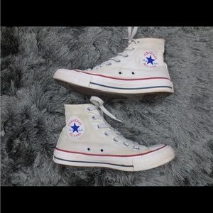 Women’s Converse White Size 9.5